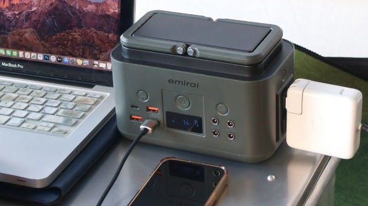 電力水源的最佳解，防災神器 emirai 儲能電霸小瓦力、BRITA 隨行濾水瓶、MUJI抗夏好物等，帶去露營也好用。